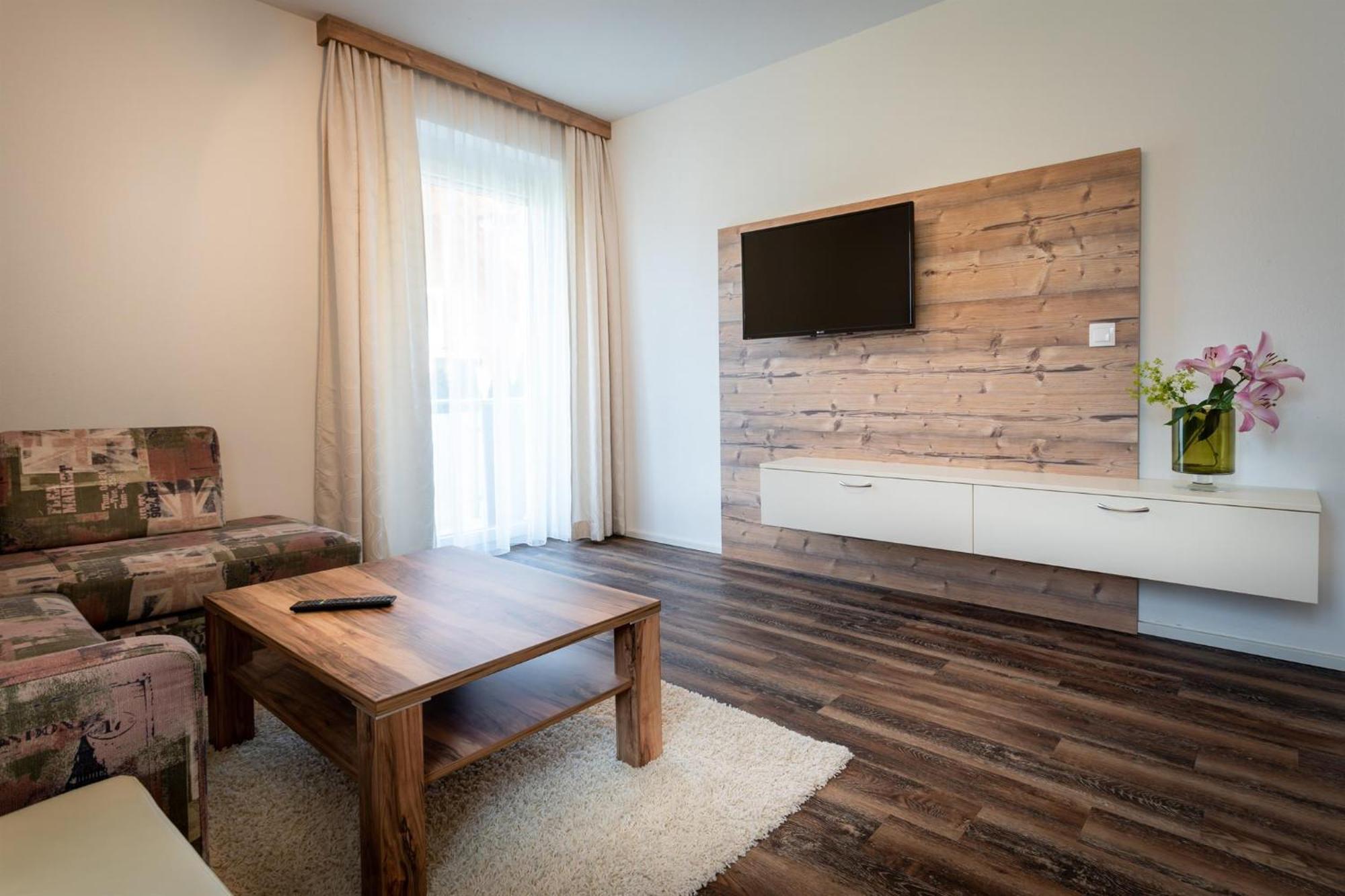 Appartmenthaus Martina By Schladming-Appartements ห้อง รูปภาพ