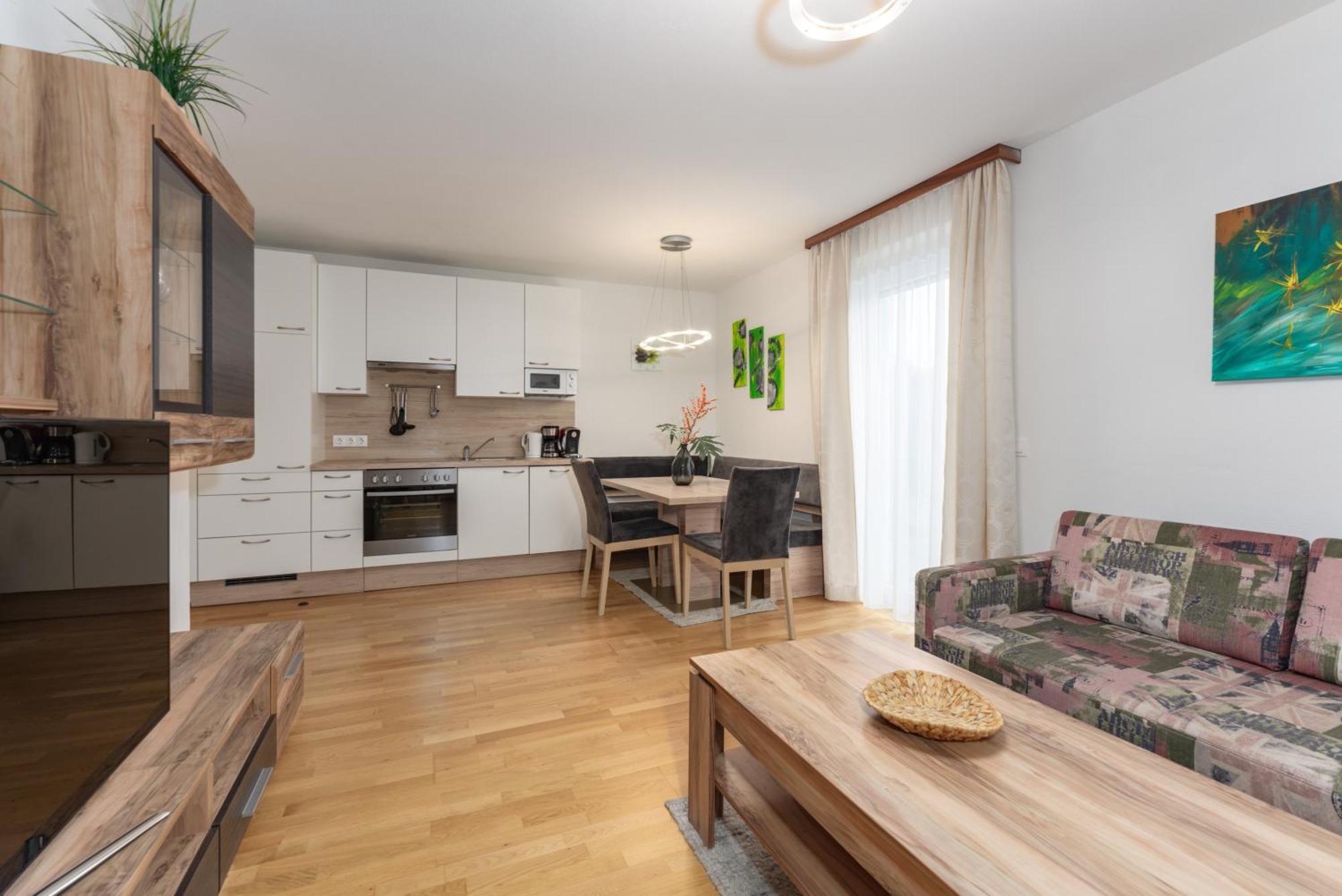 Appartmenthaus Martina By Schladming-Appartements ห้อง รูปภาพ